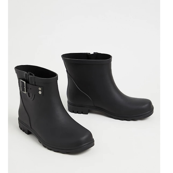 torrid rain boots